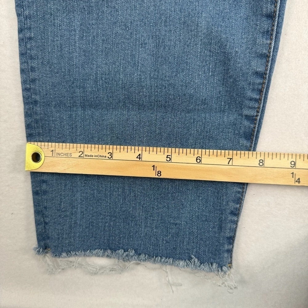 Social Standard Jeans Womens Sz 12/31 Light Blue Slim Straight High Rise Stretch - Picture 13 of 16